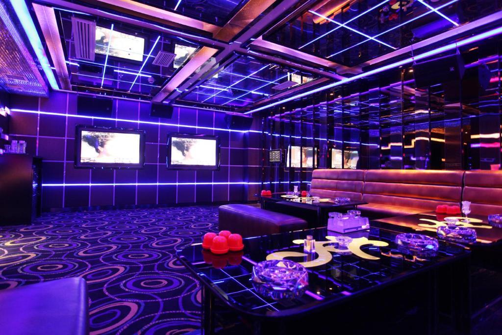 Chengdu Liwan International Hotel Exterior foto